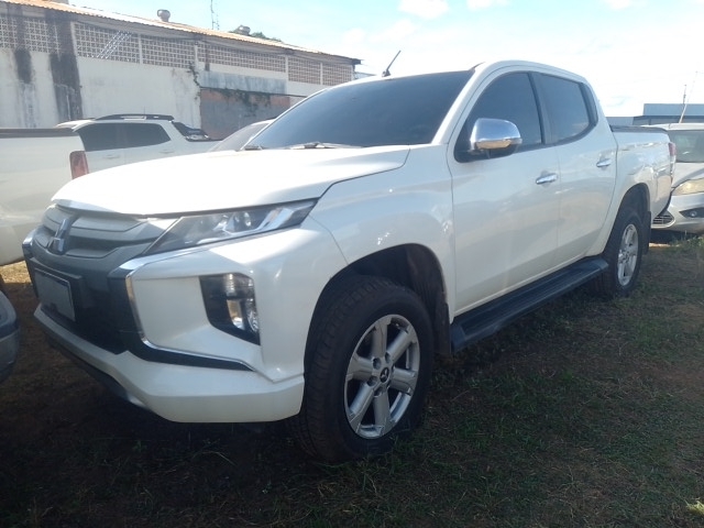 Mitsubishi L200 TRITON SPORT 2.4 HPE ANO 2021/2022 Mitsubishi L200 TRITON SPORT 2.4 HPE ANO 2021/2022