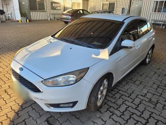 Ford Focus SE AT 2.0 HC ANO 2017/2017 Ford Focus SE AT 2.0 HC ANO 2017/2017